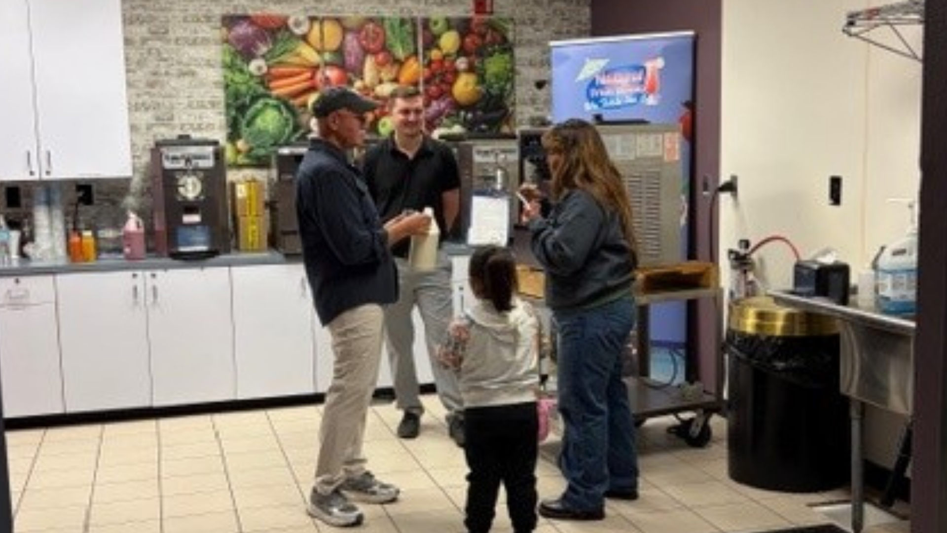 Customers Talk with Sales Rep in Taylor Arizona Test Kitchen